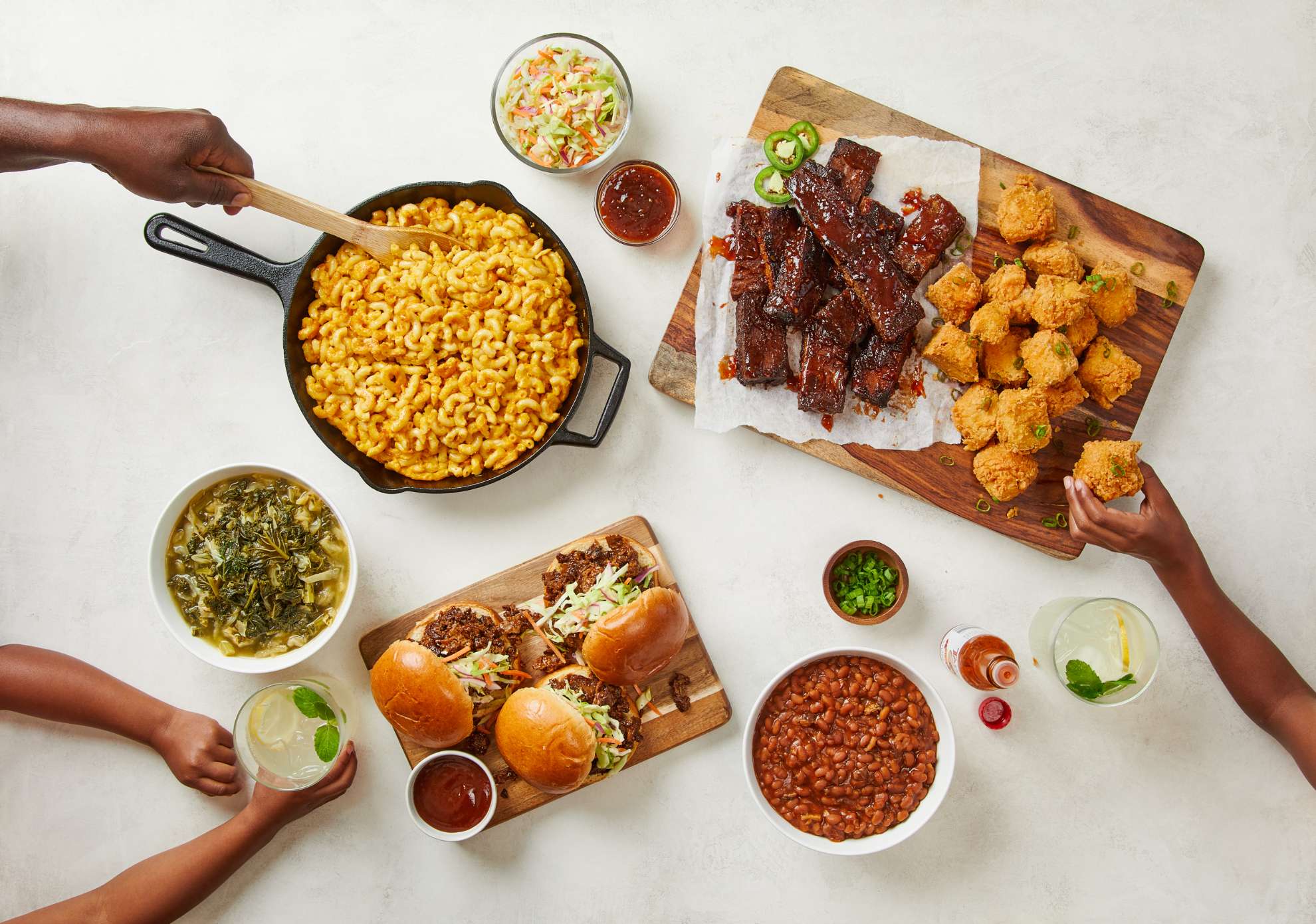 Family-spread-of-food